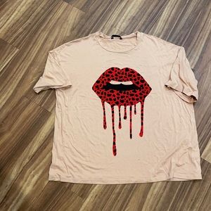 T shirt size small fits medium